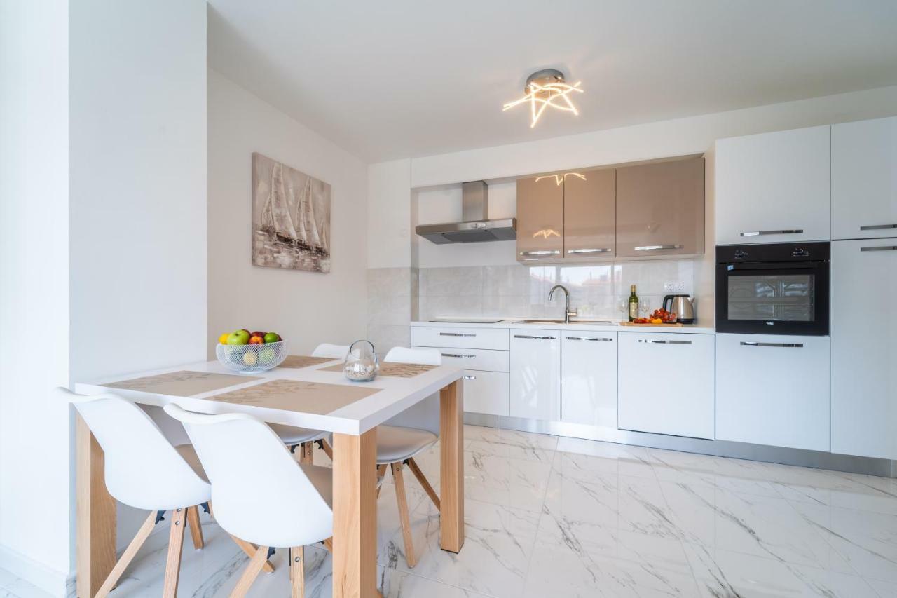 Apartment Maris PUY מראה חיצוני תמונה